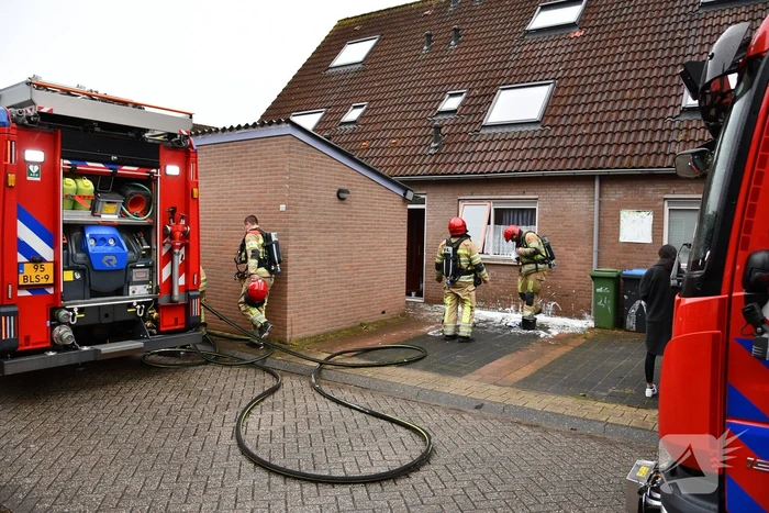 Rookontwikkeling door pannetje op vuur