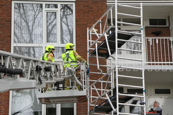 Brandweer breekt steiger af na harde wind