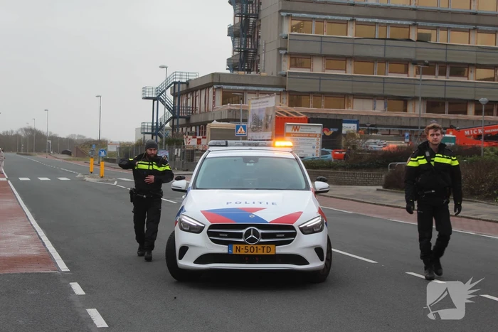 Dak waait los van ziekenhuis
