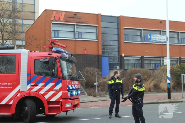 Dak waait los van ziekenhuis