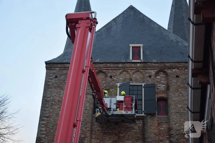 Luiken dreigen van Nobelpoort te waaien