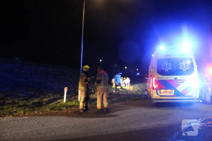 Auto aangetroffen in sloot