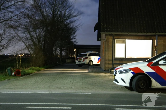 Politie doet onderzoek naar steekincident