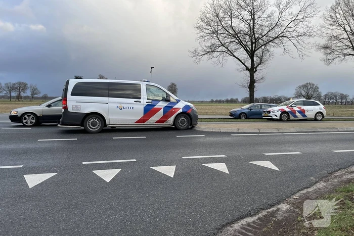 Botsing tussen twee voertuigen op kruising