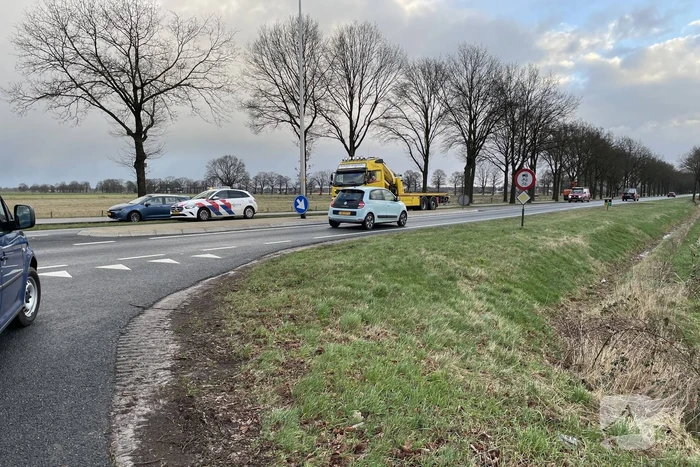 Botsing tussen twee voertuigen op kruising