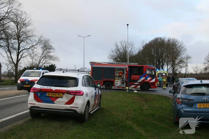 Botsing tussen twee voertuigen op kruising