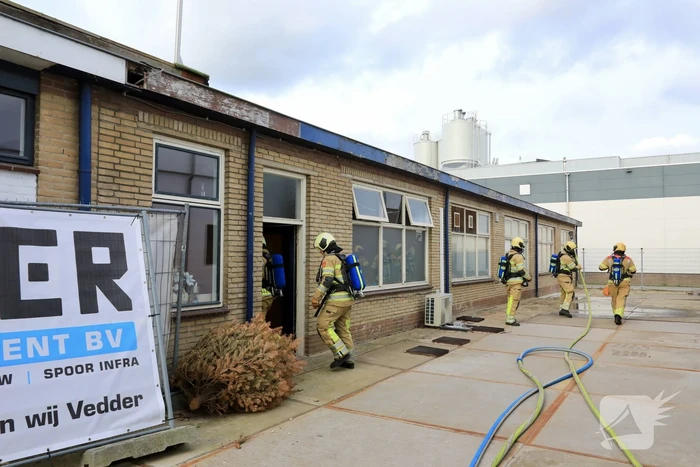 Kortsluiting veroorzaakt brand in garage