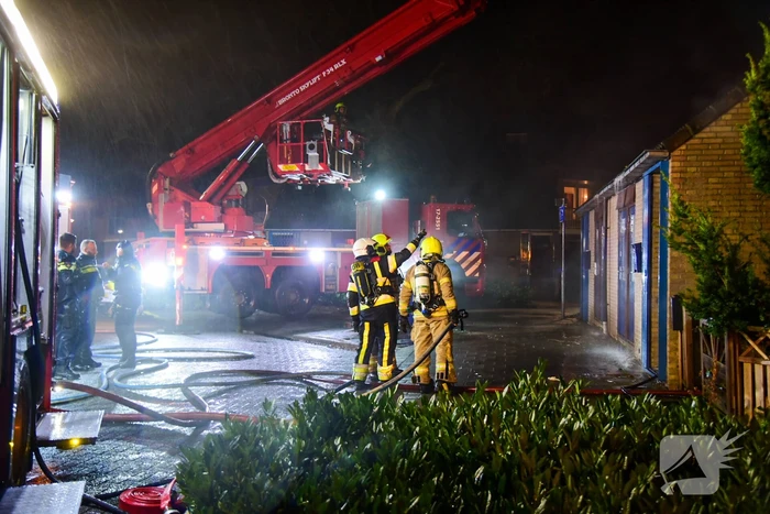 Forse brand in slaapkamer van woning