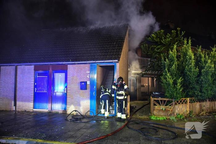 Forse brand in slaapkamer van woning