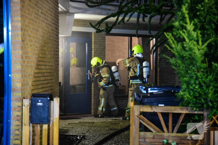 Forse brand in slaapkamer van woning