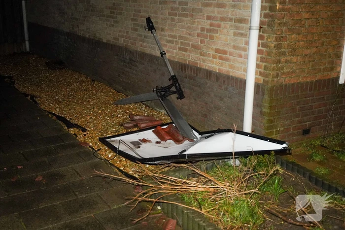 Flinke schade in dorp door windhoos