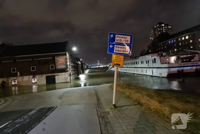Gebied afgesloten door hoogwater