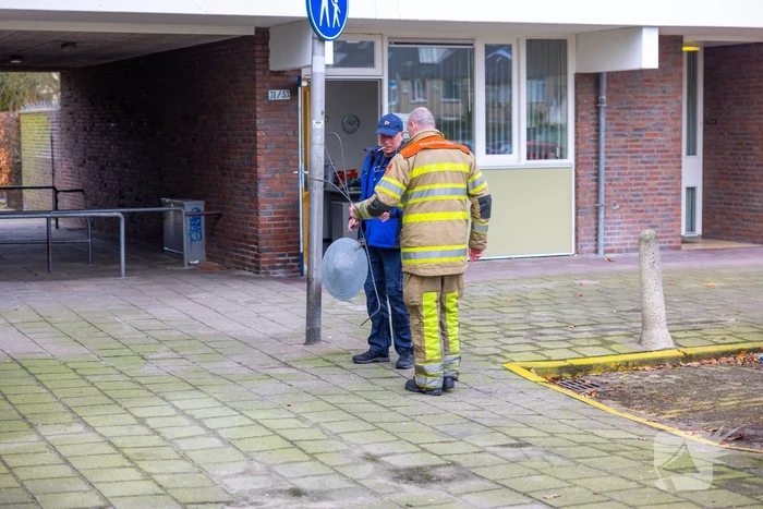 Bliksemafleider Undineflat Schuilenburg door brandweer verwijderd