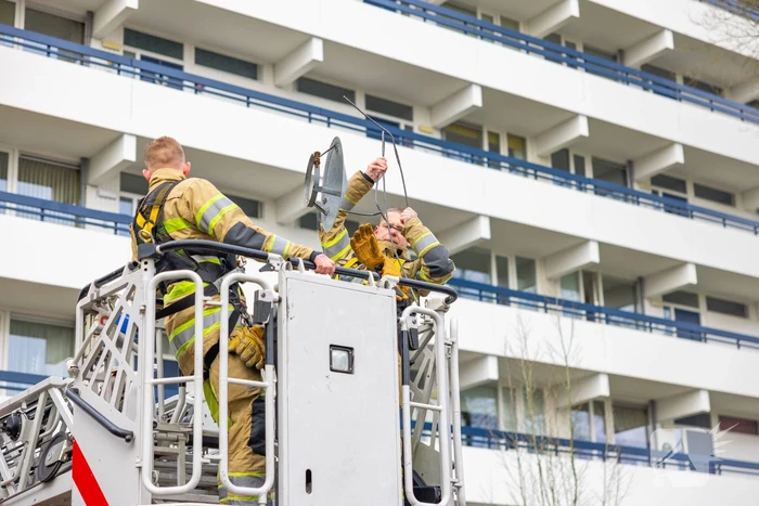 Bliksemafleider Undineflat Schuilenburg door brandweer verwijderd