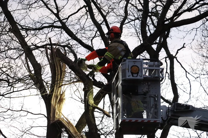 Ongeval bij stormschade melding
