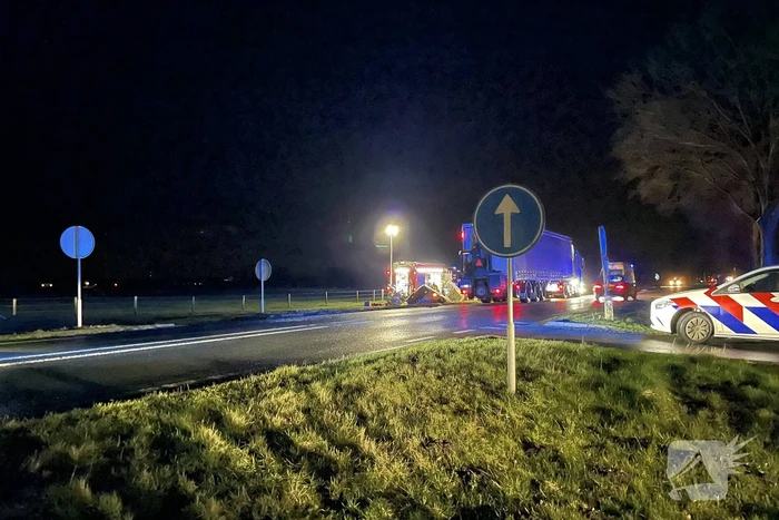 Ernstig ongeval tussen vrachtwagen en bestelbus
