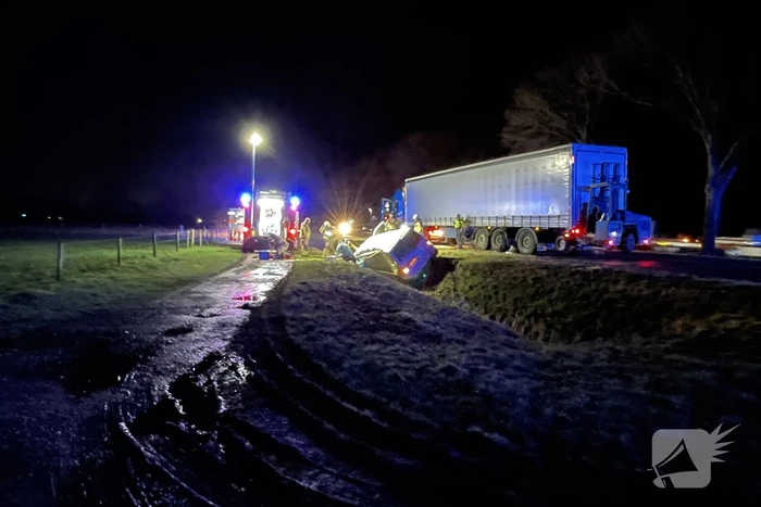 Ernstig ongeval tussen vrachtwagen en bestelbus
