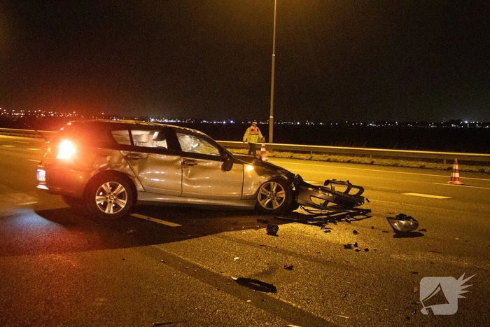 Auto flink in de kreukels