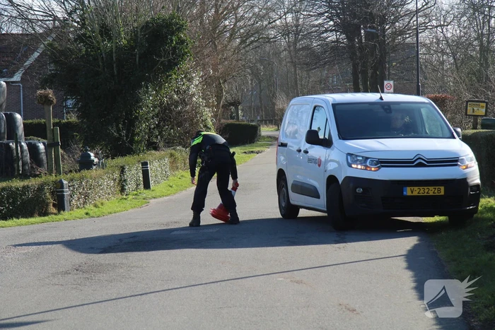 Fietser aangereden door bestelbus