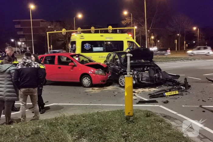 Veel schade bij ongeval op kruising