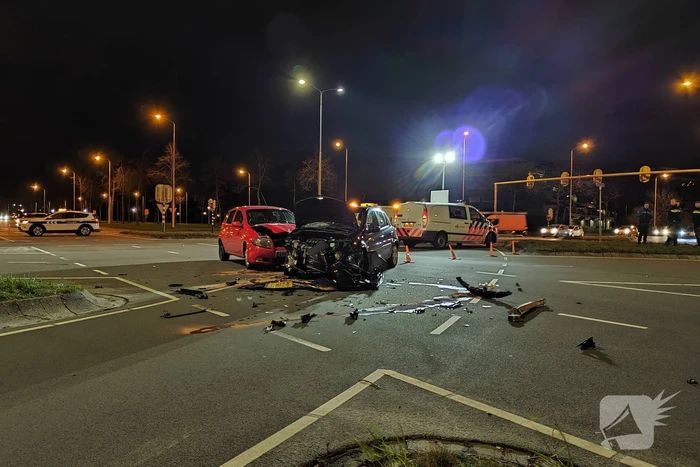 Veel schade bij ongeval op kruising