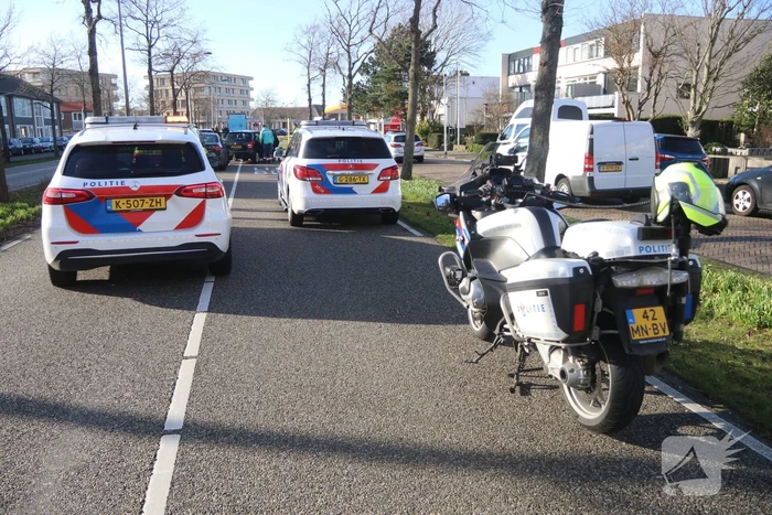 Flinke schade bij kettingbotsing tussen vier voertuigen