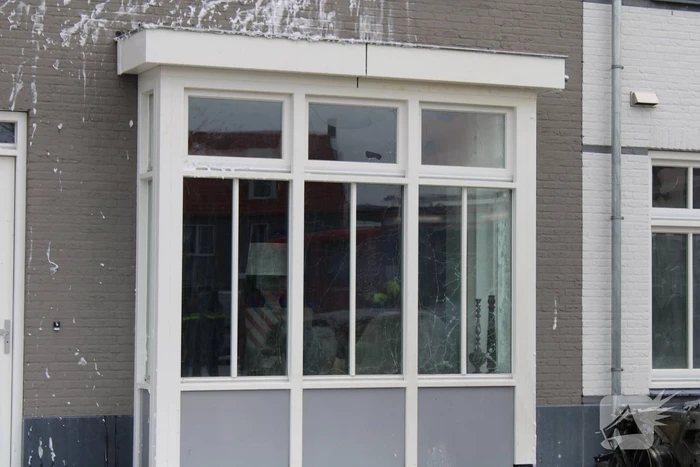 Woning beschadigd door autobrand