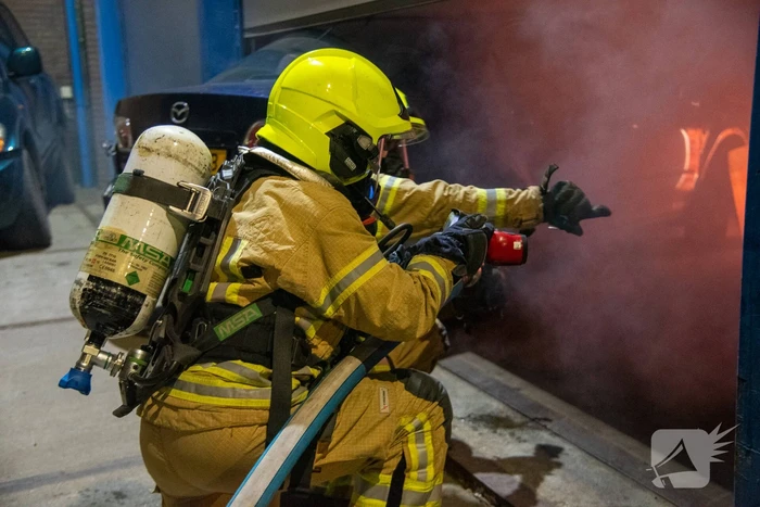 Vrijwillige brandweerkorpsen houden grote oefening