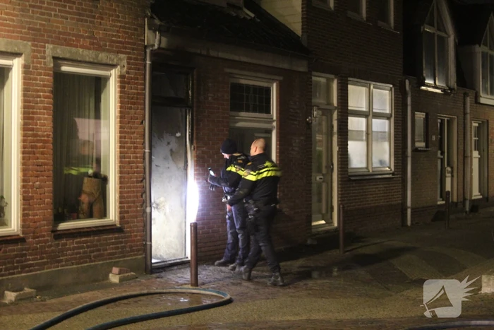 Veel rook bij brand in woning