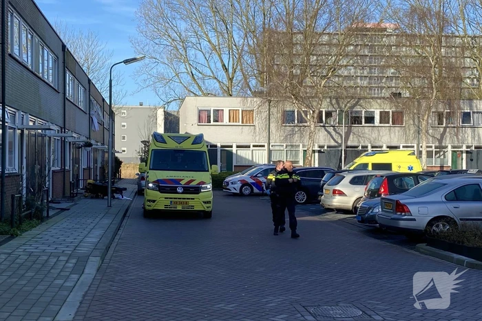 Politie doet onderzoek naar steekincident