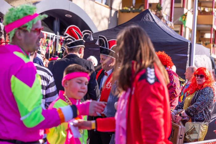 Carnaval: van kroeg naar kroeg op de fiets