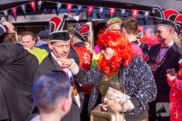 Carnaval: van kroeg naar kroeg op de fiets