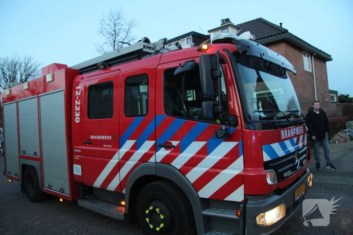 Brand in schoorsteen van woning