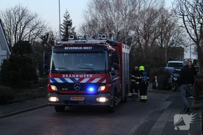 Brand in schoorsteen van woning