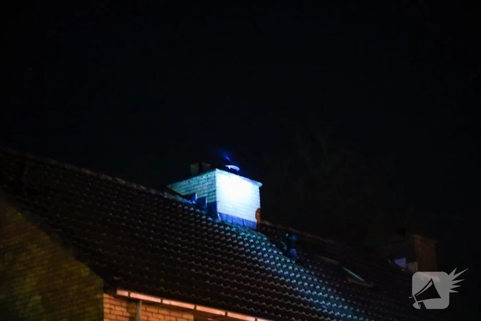 Schoorsteenbrand snel geblust