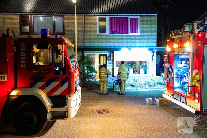 Schoorsteenbrand snel geblust