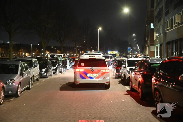 Politie doet onderzoek naar steekpartij in woning
