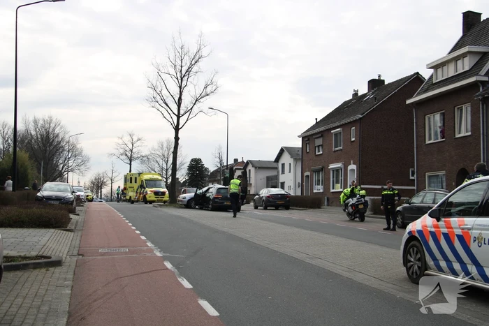 Vrouw overleden na ernstig verkeersongeval