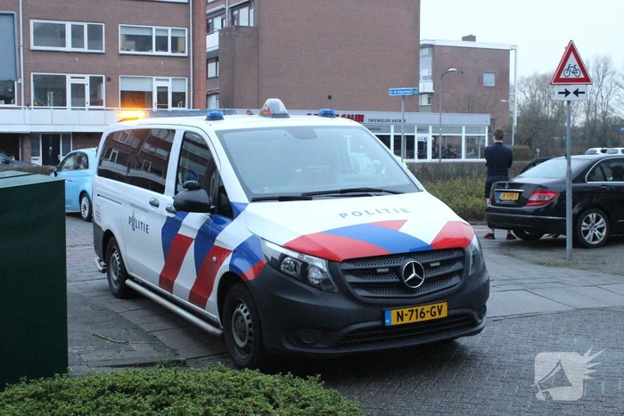 Scooterrijdster nagekeken na ongeval