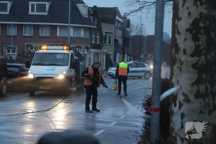 Meerdere mensen onderuit door lang oliespoor