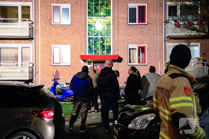 Brandende kaars aangezien voor woningbrand