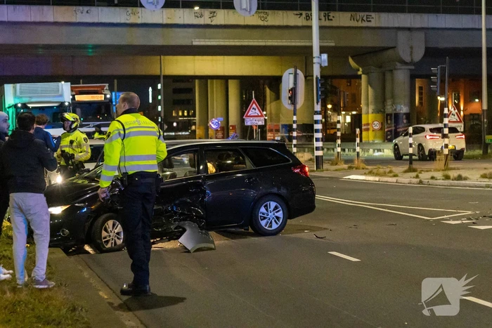 Veel schade bij ongeval op kruising
