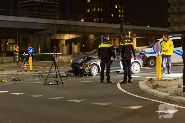 Veel schade bij ongeval op kruising