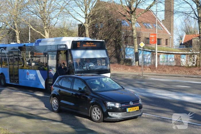 Voetganger geschept door personenauto