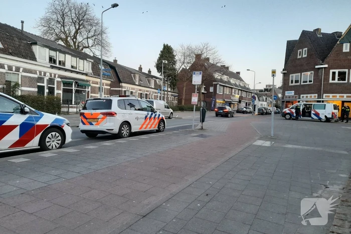 Grote politie-inzet voor inval in twee panden