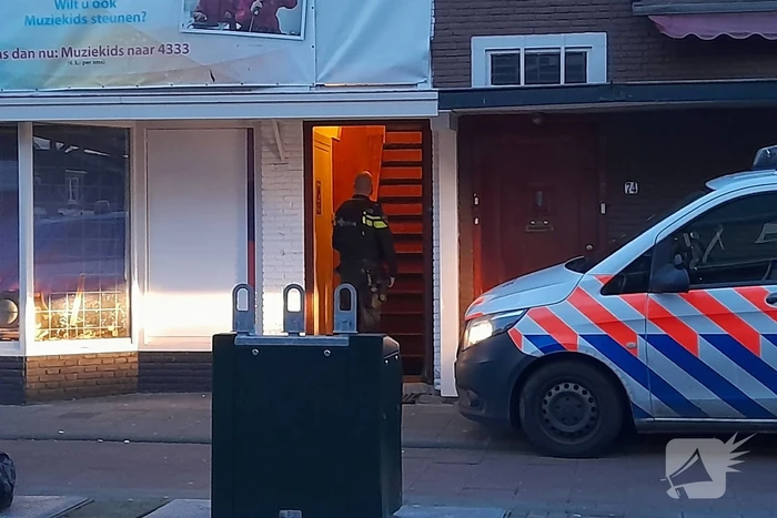 Grote politie-inzet voor inval in twee panden