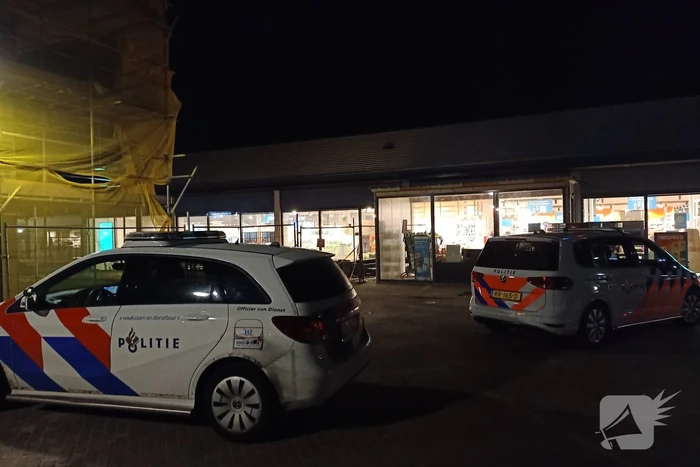 Politie doet onderzoek naar overval op Albert Heijn