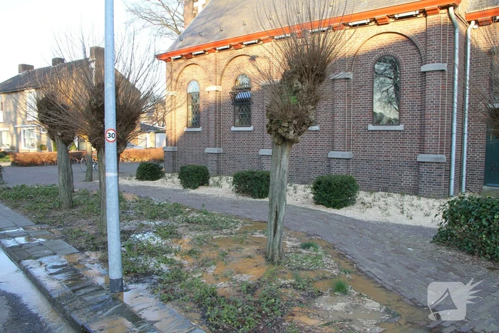 Flinke waterlekkage bij Moeselkapel
