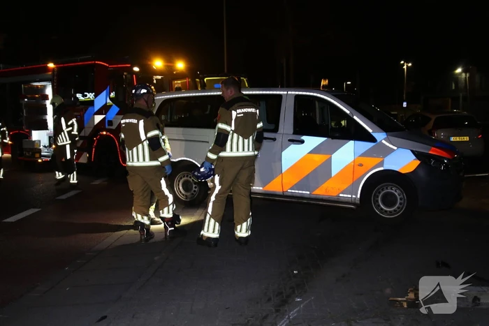 Enorme ravage na botsing, bestuurder aangehouden