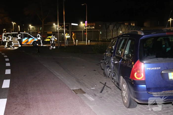 Enorme ravage na botsing, bestuurder aangehouden